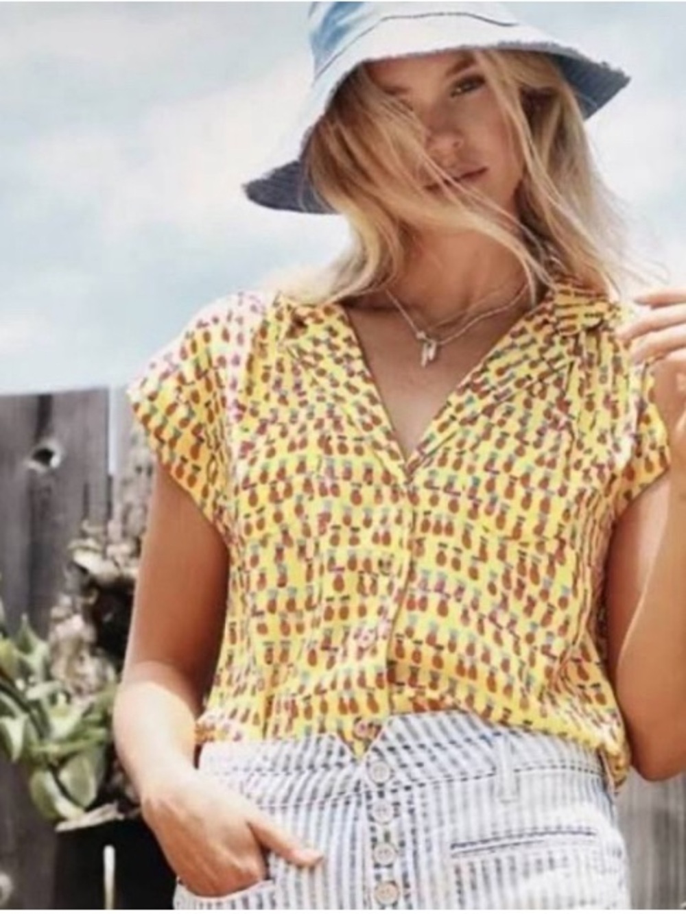 Anthropologie Yellow Pineapple Print Short Sleeve Blouse Size XL